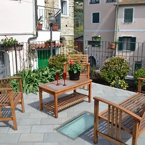  Appartement Monolocale Con Giardino E Parcheggio Privato Citra Zero Zero Ottanta Trentuno Lt 0281