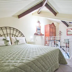  Appartement Vacanze Borgo Marina
